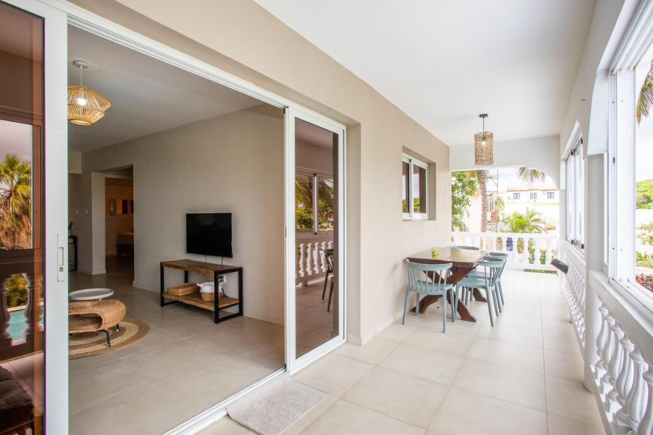Jt Curacao Apartments Jan Thiel Екстериор снимка
