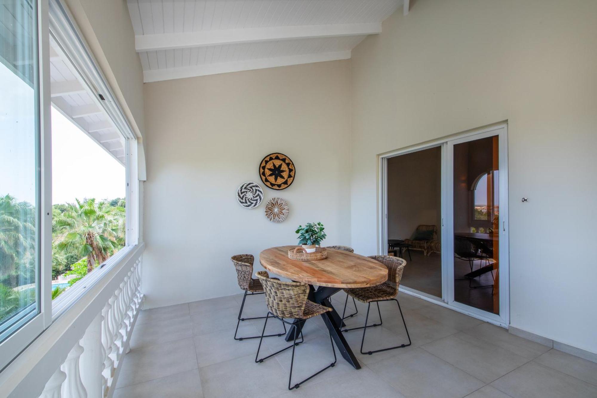 Jt Curacao Apartments Jan Thiel Екстериор снимка