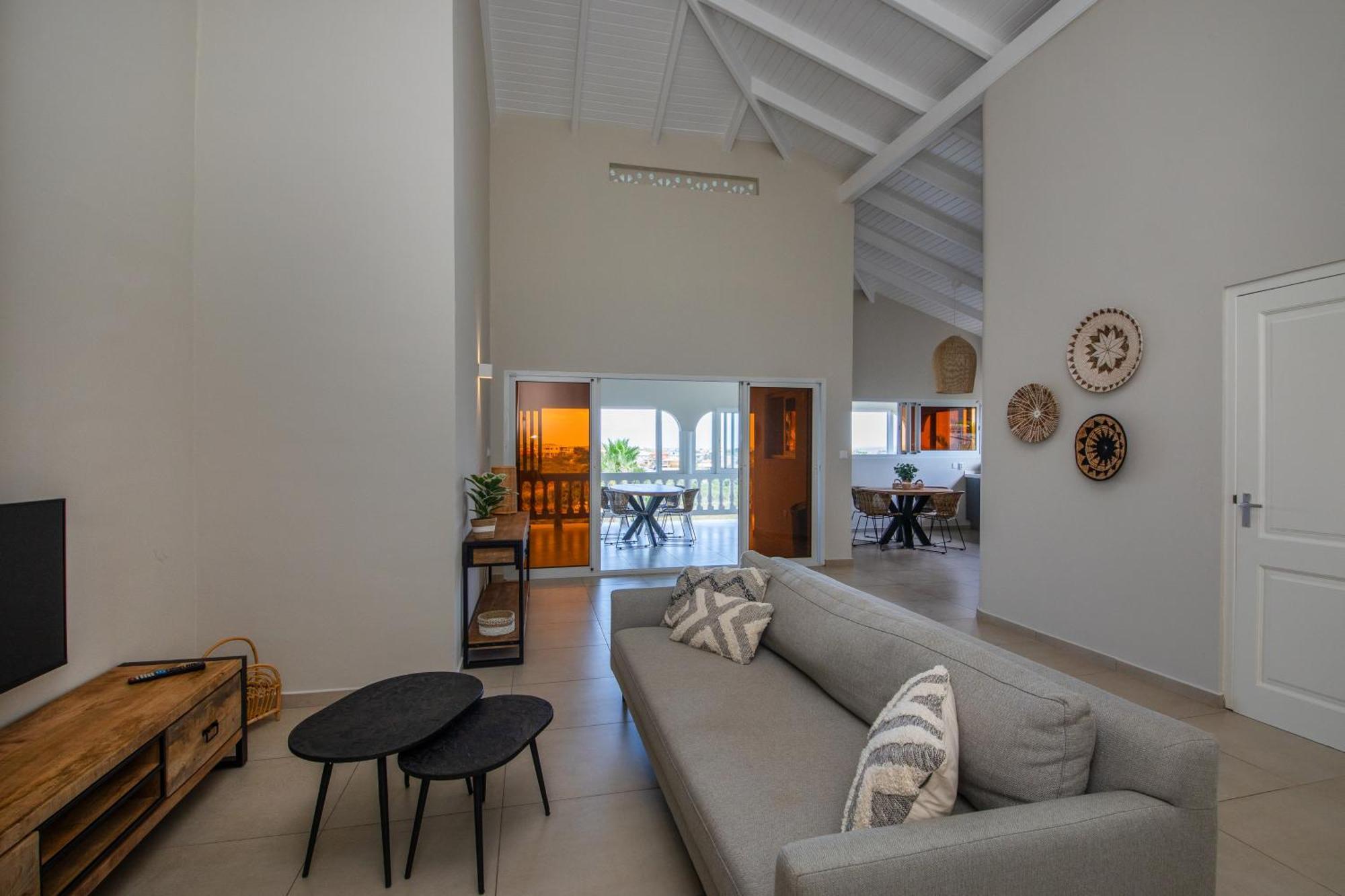 Jt Curacao Apartments Jan Thiel Екстериор снимка